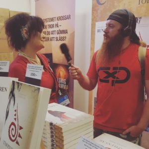 Lupina Ojala intervjuas av Joakim från Comixpodden