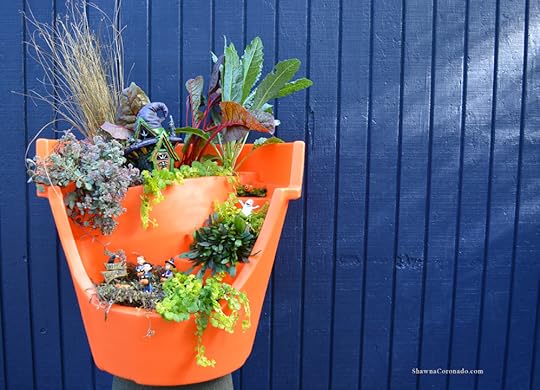 Halloween Broken Pot Container Garden 