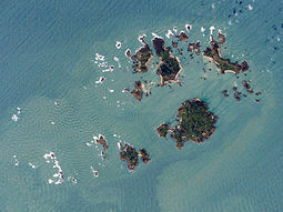 Aerial view of the Scilly Isles (Wiki)