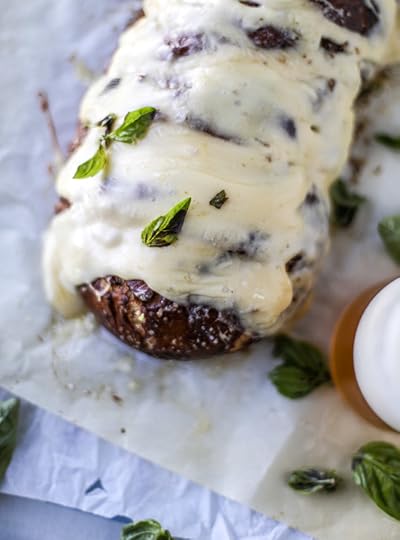 beer cheese soft pretzel garlic bread I howsweeteats.com