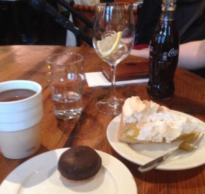 Vi åt lunch och fikade. Mums.