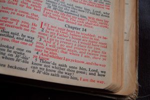 bible-1136784_640
