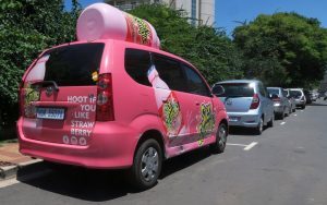 Hoot if you like strawberry!