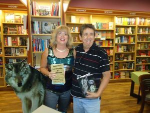 David is pictured with Lee at the book signing for Destiny's Gate held at The Book Keeper, Sarnia, ON.