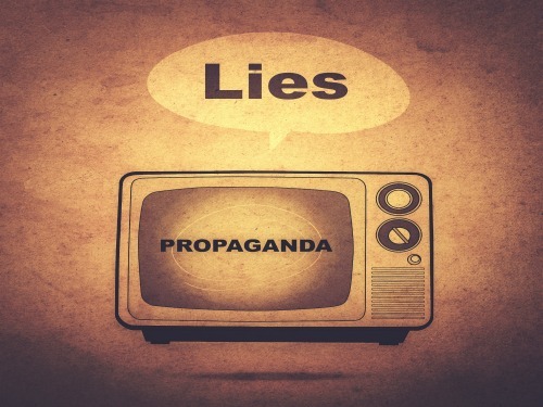 lies and propaganda on tv (retro effect)
