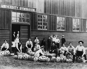 returning_halloween_wikimedia_publicdomain10292016