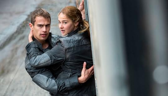 DIVERGENT