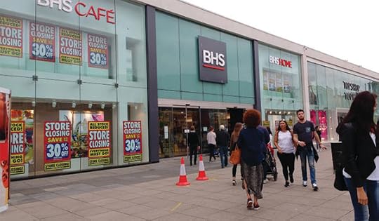 BHS store Brighton Closing Down, licensed for reuse via Wikimedia Commons 