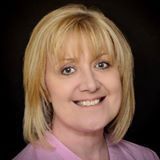 Headshot of Suzie Grogan