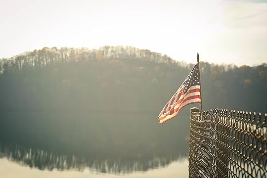 photo-1460060343905-8bd4f8435dd6