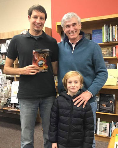 I had a second stop at an IL bookstore the next day, Anderson's in Naperville.