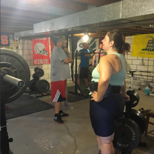 Als House of Shred morning squat session