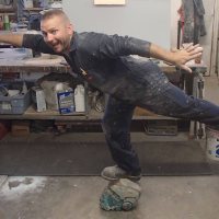 FIGURE 2-44: Standing on top of the Rondo-reinforced helmet