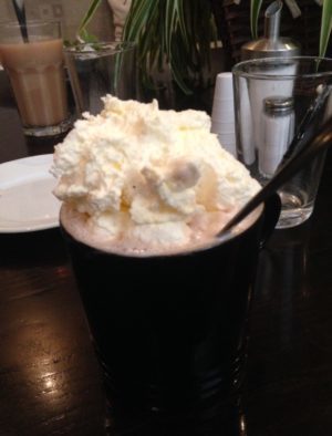 Varm choklad med Trude igår.