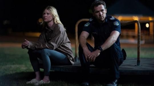 Kate and James in the TV series Glitch