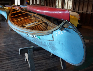 old-town-canoe-with-sponsons