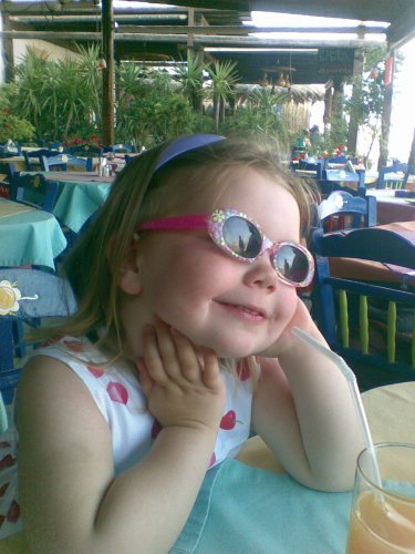laoise-in-sunglasses-on-hols-in-greece