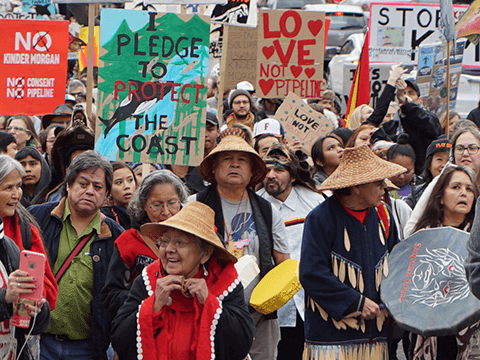 Photo: Climate leaders don't expand pipelines