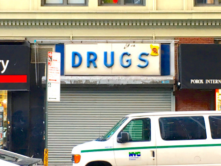 signsdrugseighthave