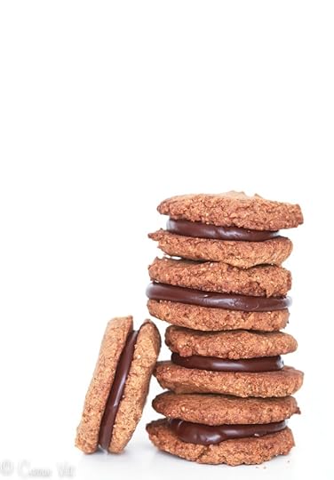 Flourless Almond Butter and Chocolate Sandwich Cookies (Grain-Free)