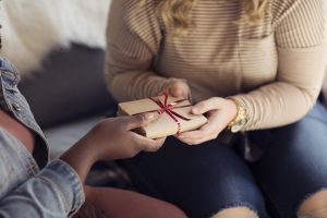 15 Simply Special Gift Ideas for Every Friend and Sister On Your Christmas List