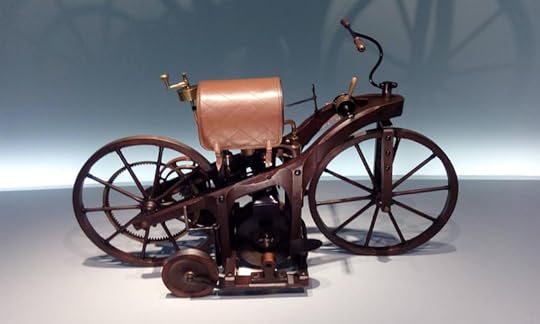 first_motorcycle_and_gasoline_vehicle
