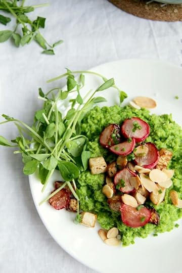 peapureesmallplatebright-jpeg