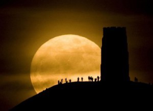 moon-top