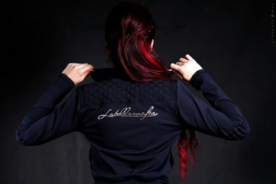 labella-mafia-lbm-baltics-trenn-sport-riided-seksikas-ilusad-naiselikud-värvilised-must-valge-merilin-taimre-paljas-organd-fitness-ilu-blogi-photoshoot-soodus-kood