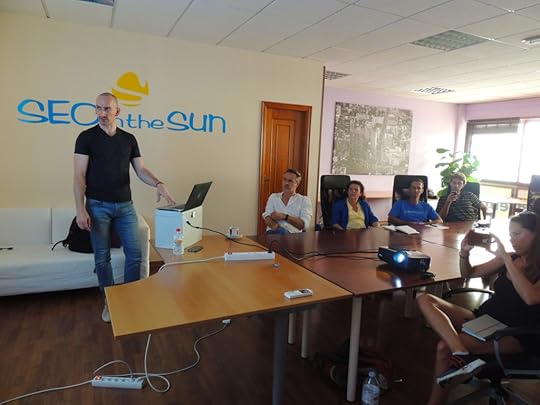 Presenting a workshop at Coworking In The Sun