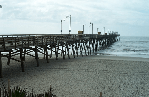 bogue-inlet-pier-nc.png (485×316)