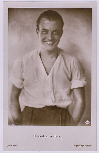 Osvaldo Valenti in Ungarische Rhapsodie (1928)
