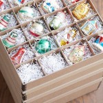 organize-christmas-decorations