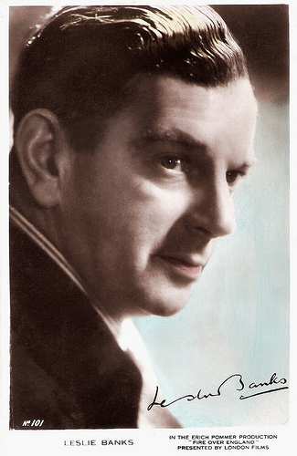 Leslie Banks in Fire over England (1937)
