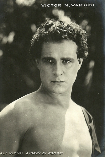 Victor Varconi