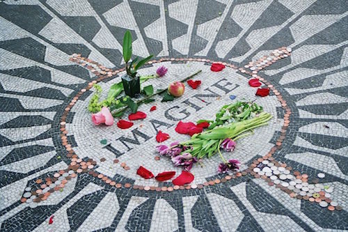 1024px-Strawberry_Fields_Forever.JPG