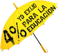 dom-rep-yellow-umbrella