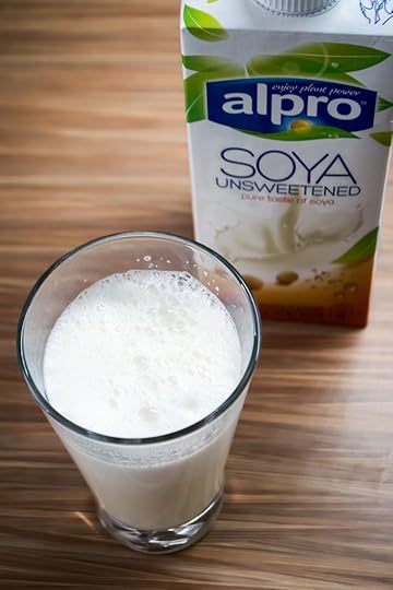 eksperiment-saeco-kohv-espresso-piimavahustaja-masin-soja-mandli-latte-lehma-piim-merilin-taimre-paljas-porgand-toidu-blogi