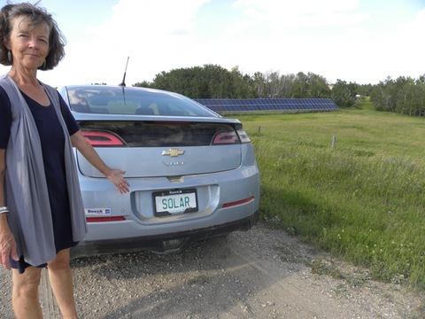Photo: Walking the talk: Putting the sun to work on Canada's Prairies