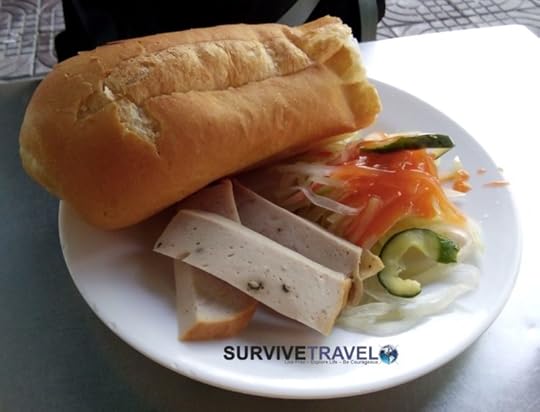 Delicious Cambodian Foods (3) - Bahn Mi - Survive Travel