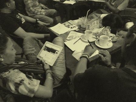 Sesi praktek bikin vinyet.