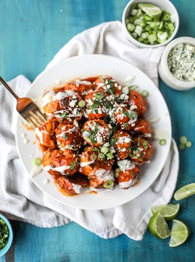 slow cooker buffalo chicken meatballs I howsweeteats.com