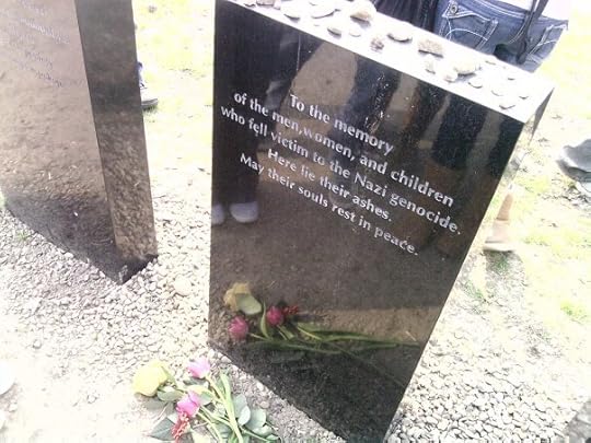 No automatic alt text available.