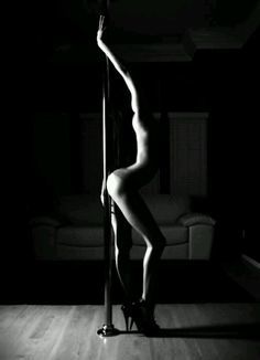  photo stripper_zpsxrfqinht.jpg