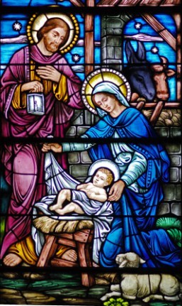 nativity-stained-glass