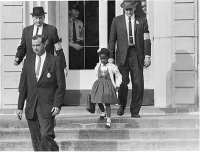RubyBridges6yearsoldUSMarshalls SchoolEscortNewOrleans1960AP