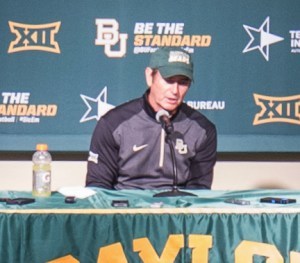 art_briles_at_2014_press_conference-1