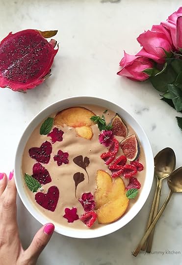 beautiful vegan smoothie bowl