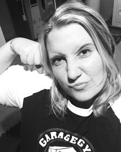 kate olsen wearing garage gym life