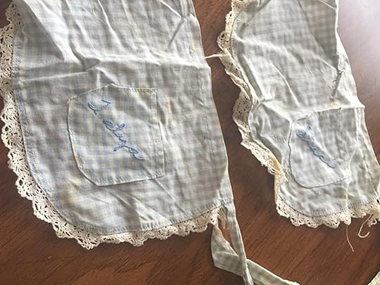 vintage aprons